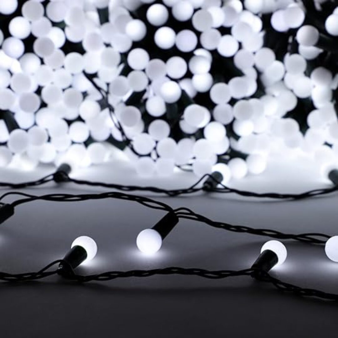 Cool white berry lights new arrivals